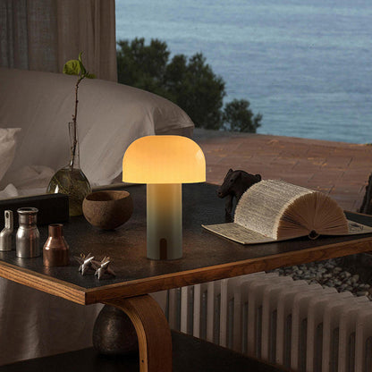 Elegant Mushroom-Shaped Table Lamp with European Design